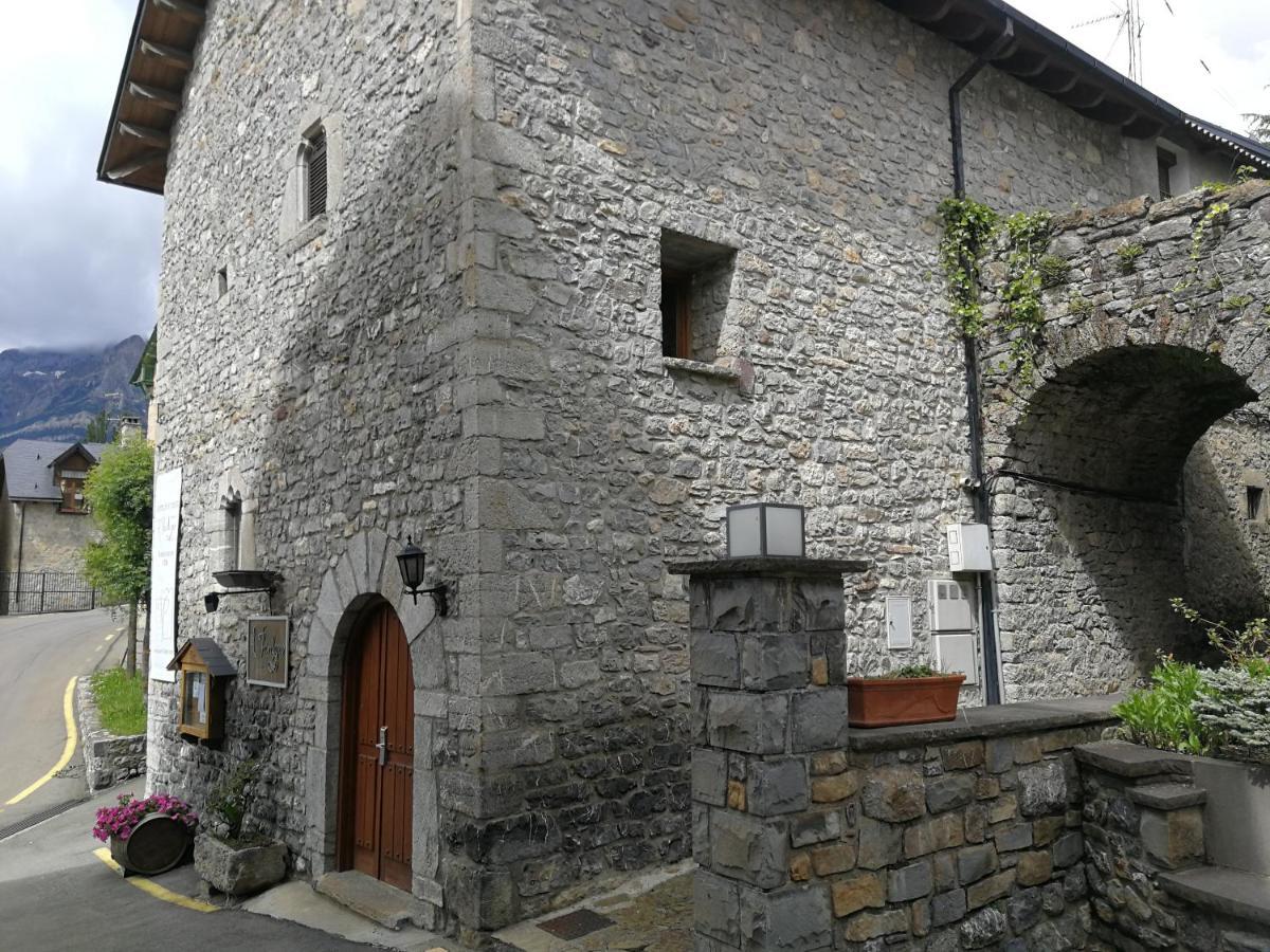 Hotel Abadia Del Pirineo Tramacastilla de Tena Exterior foto
