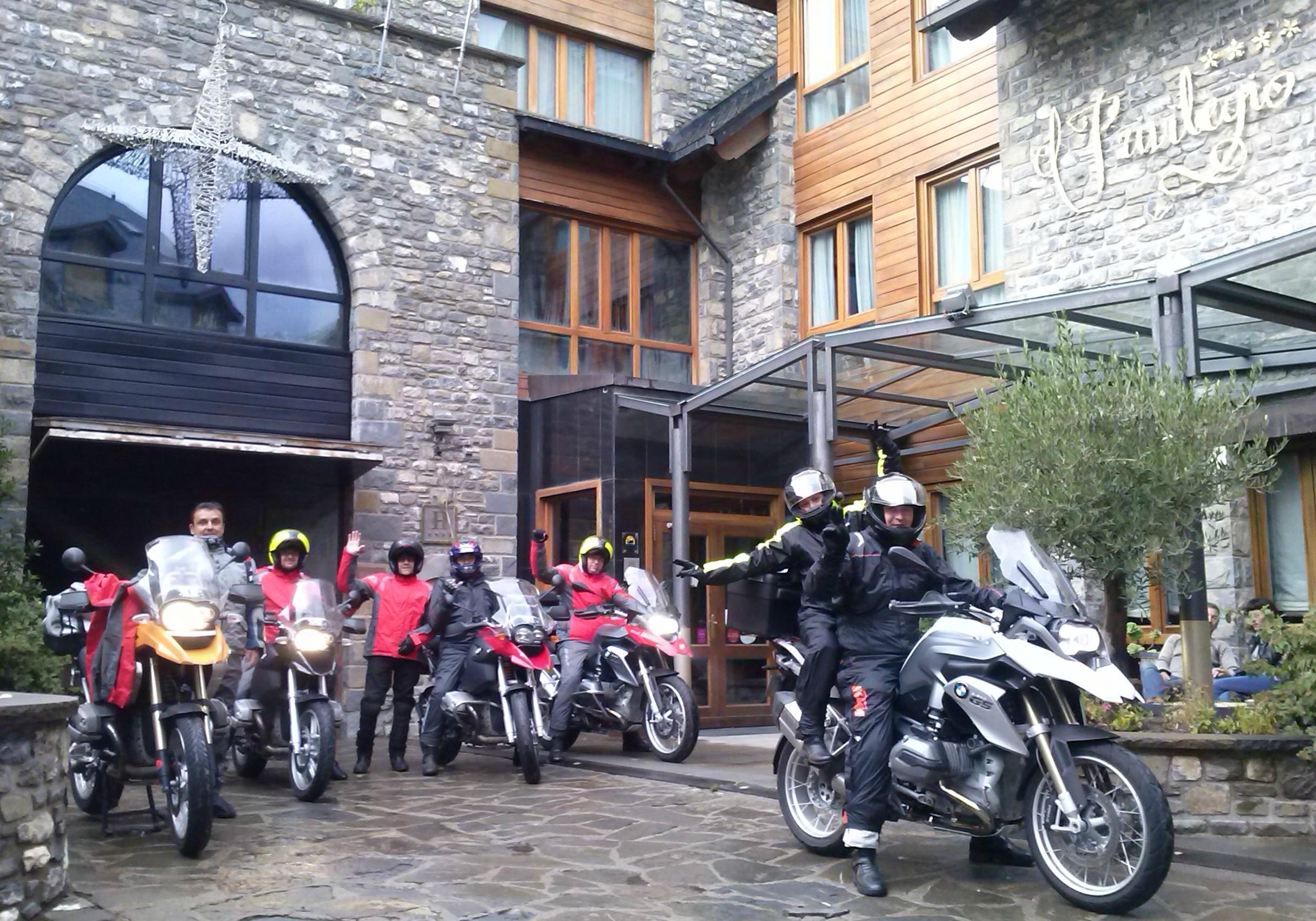 Hotel Abadia Del Pirineo Tramacastilla de Tena Exterior foto